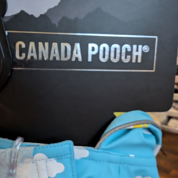 Color Changing dog jacket - Picture 3 of 7